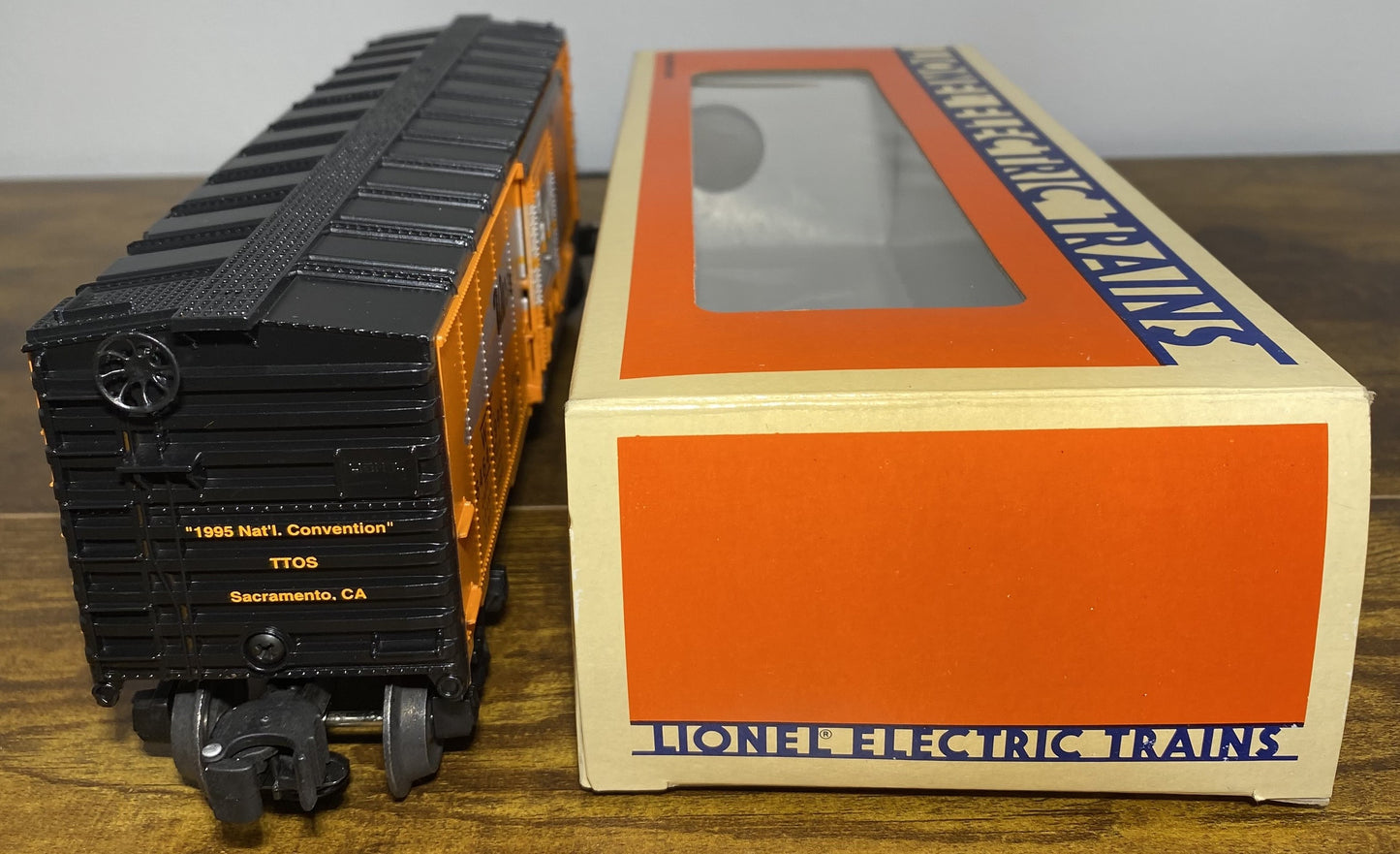 Lionel Modern T.T.O.S. Convention Box Car #52057