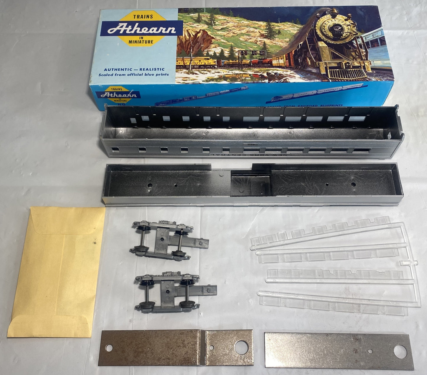 Athearn 1797 NYC Streamline Diner Car