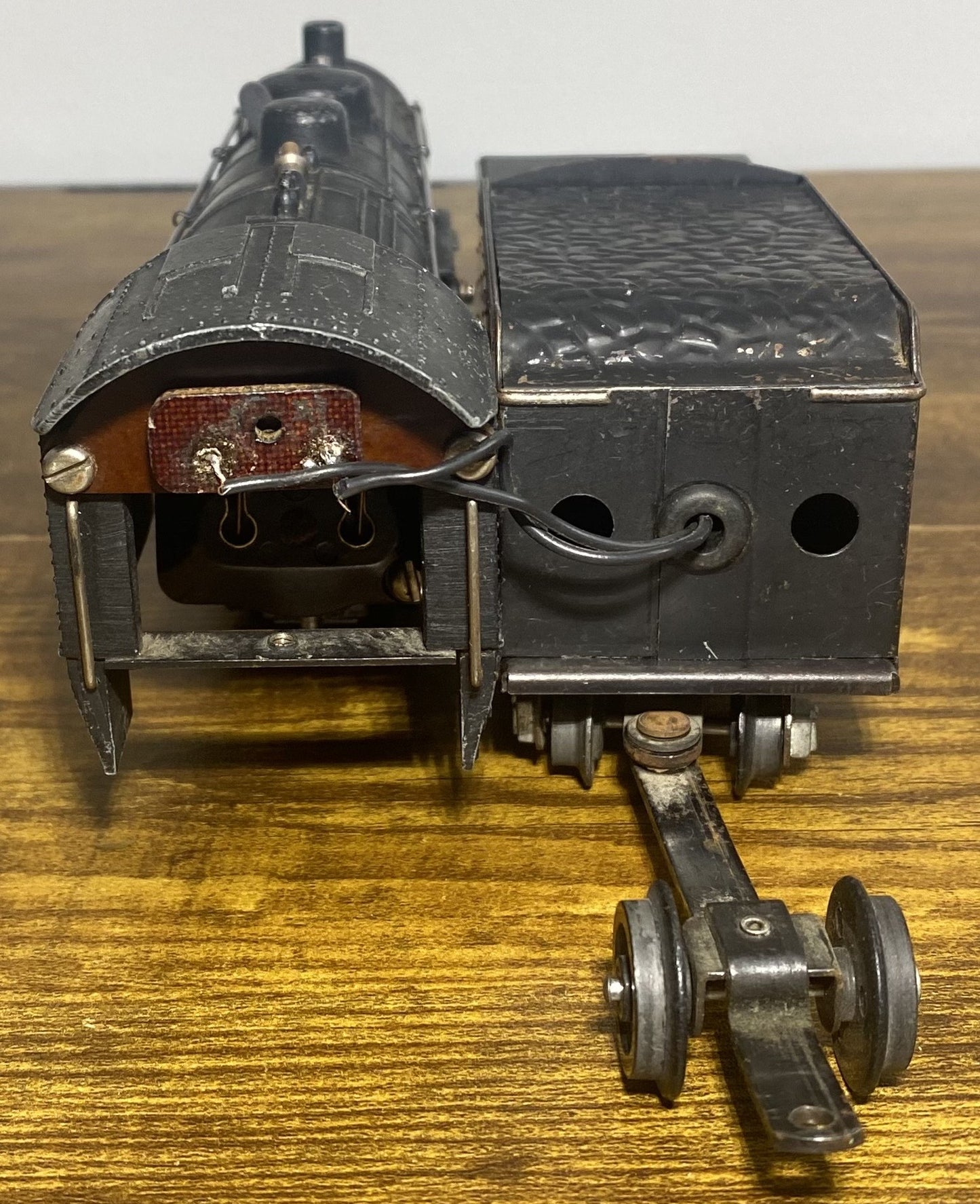 American Flyer #300 Steam Locomotive and Tender