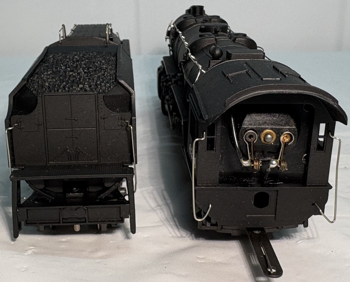 AHM 5099 HO Baltimore & Ohio 2-10-2 Steam Locomotive