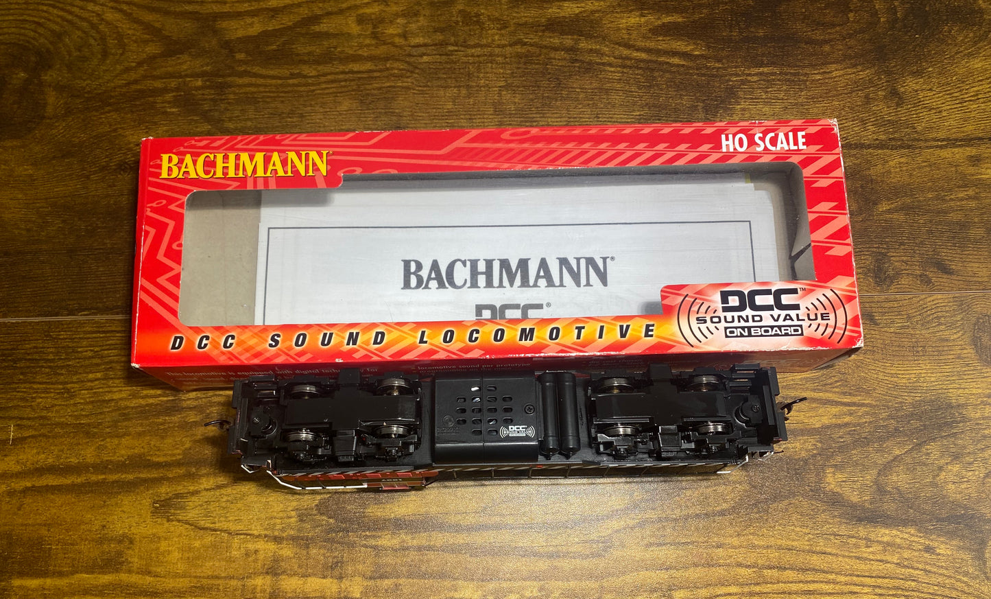 Bachmann 65603 HO Rock Island GP7 Diesel Locomotive #1227
