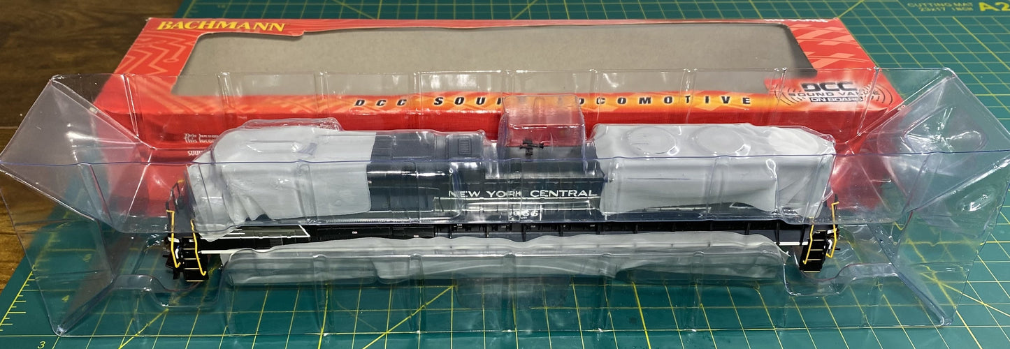 Bachmann 66004 HO New York Central SD70ACe Diesel Locomotive Sound/DCC #1066