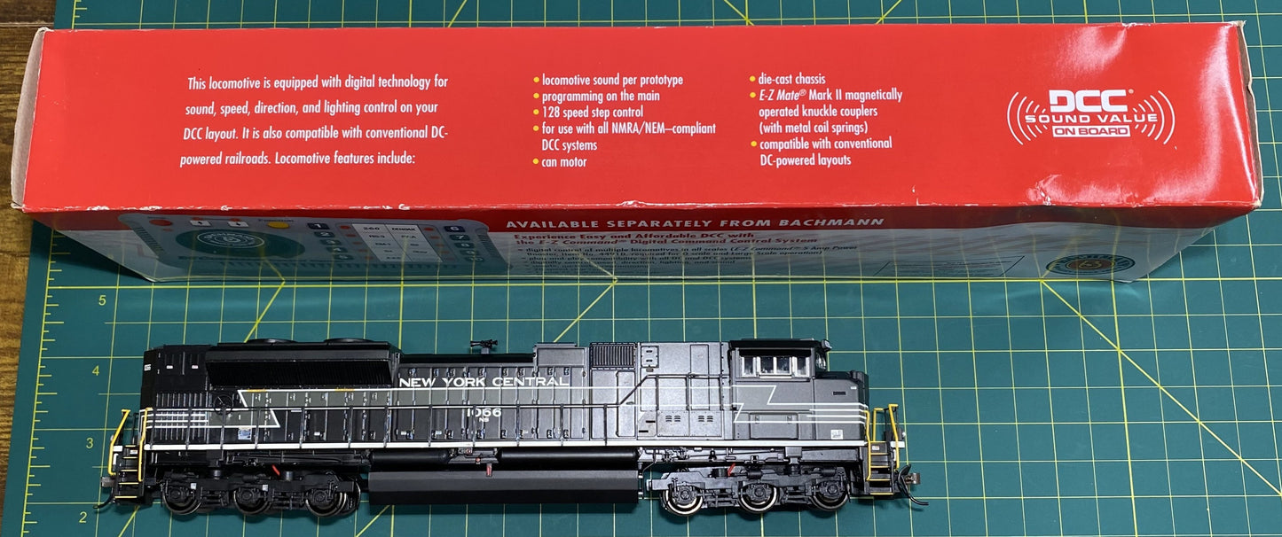 Bachmann 66004 HO New York Central SD70ACe Diesel Locomotive Sound/DCC #1066