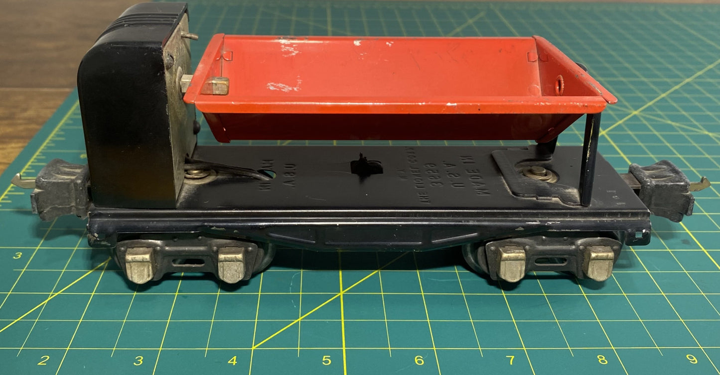 Lionel 3659 Pre War Operating Coal Dump Car