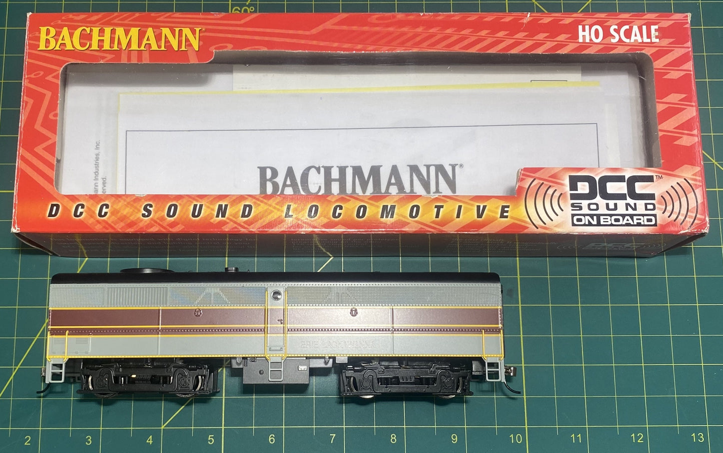 Bachmann HO Scale ALCO FB2 Diesel LOCO DCC Soundtraxx Erie & Lackawana 64903