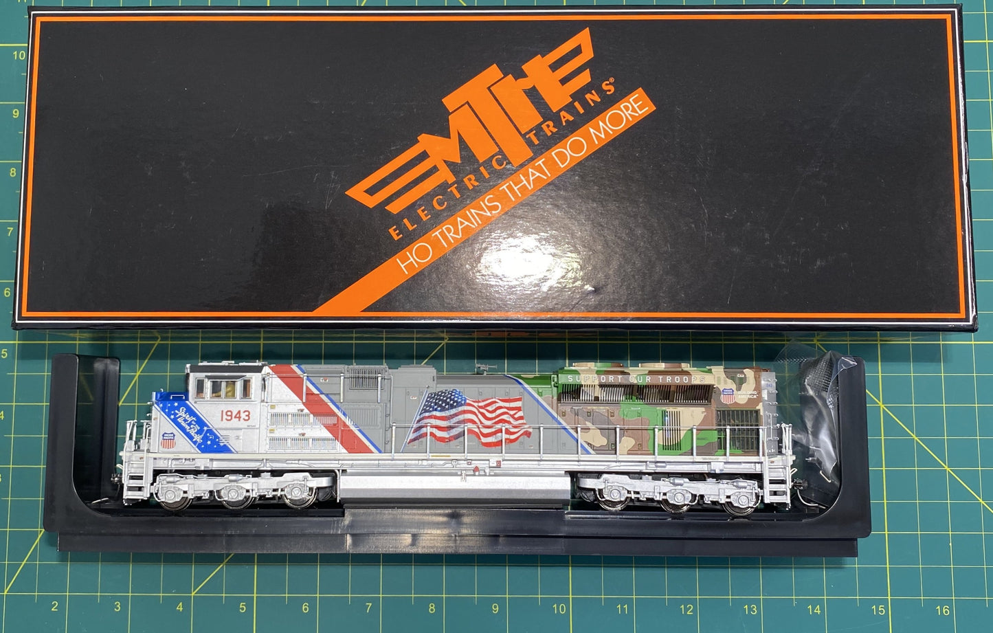 Union Pacific HO Scale MTH 80-2380-1 SD70ACe Diesel Engine w/Proto-Sound 3.0