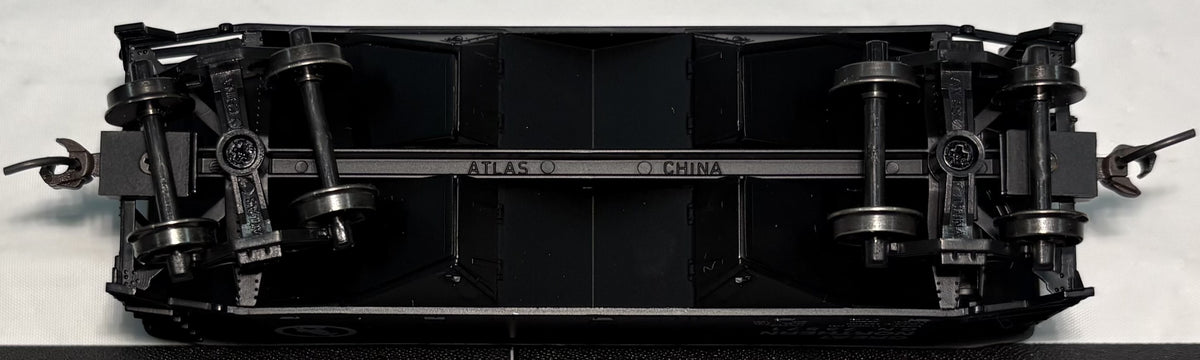 Atlas 20 002 482 HO Great Northern Offset Side 2-Bay Open Hopper #97765