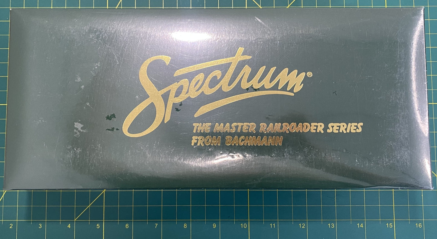 Bachmann Spectrum 27618 On30 Denver & Rio Grande Western Ventilated Box Car
