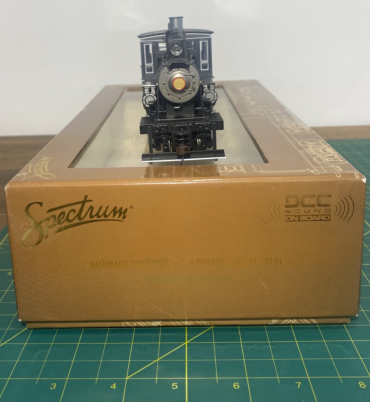 Bachmann 28603 On30 Painted & Unlettered 28-Ton Two-Truck Climax w/Sound & DCC