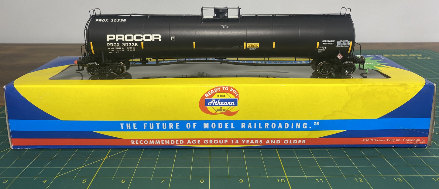 Athearn RTR HO UTC 33K LPG Tank Car “Early” PROCOR #30338 Item #96404