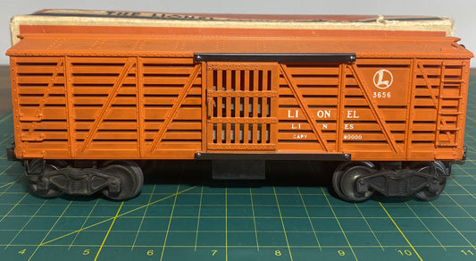 Lionel Post War #3656 Operating Cattle Car