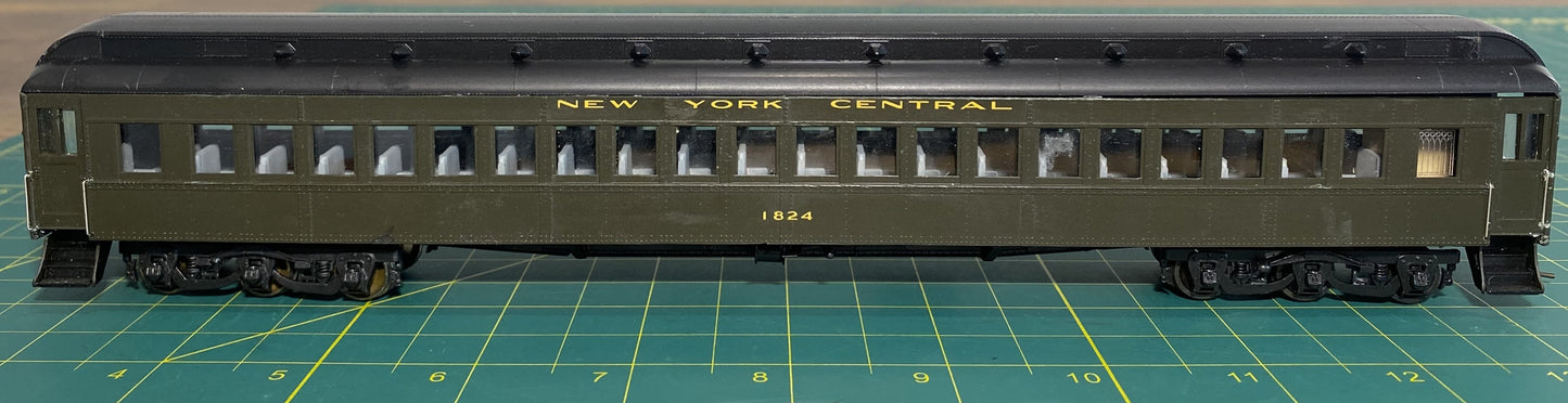 Lima #1824 HO Scale New York Central Passenger Car