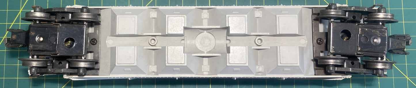 Lionel Post War Covered Quad Hopper #6446-25