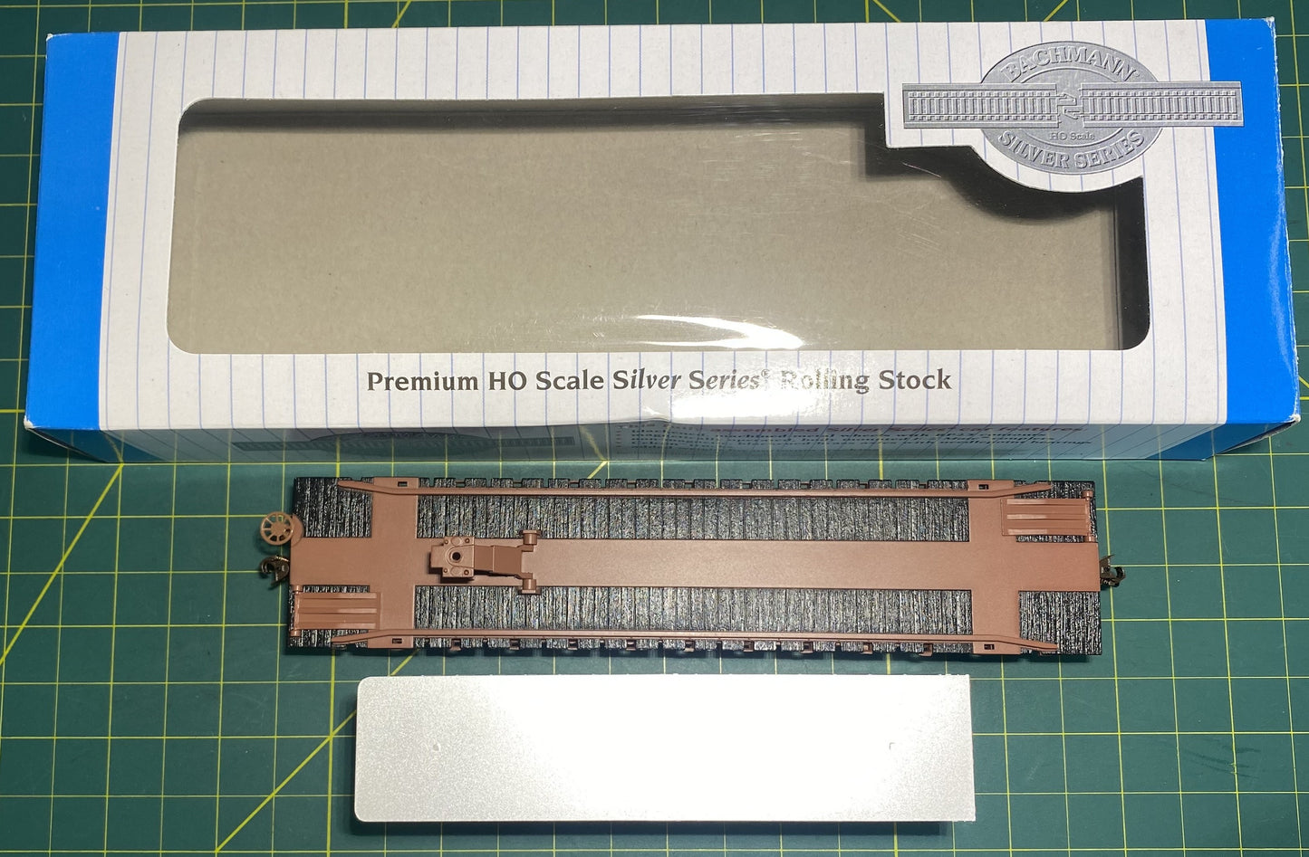 Bachmann 16706 52' 6" Flatcar w/35' Piggyback Trailer Western Maryland