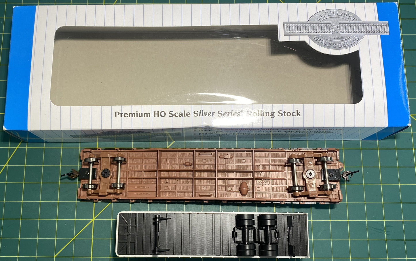Bachmann 16706 52' 6" Flatcar w/35' Piggyback Trailer Western Maryland