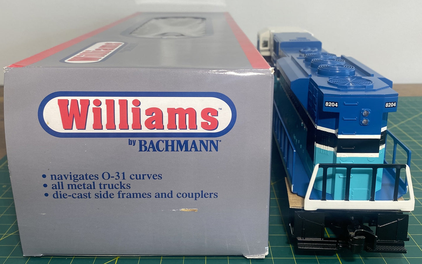 Williams 21803 Electro-Motive Demonstrator SD90 MAC Diesel Locomotive #8204
