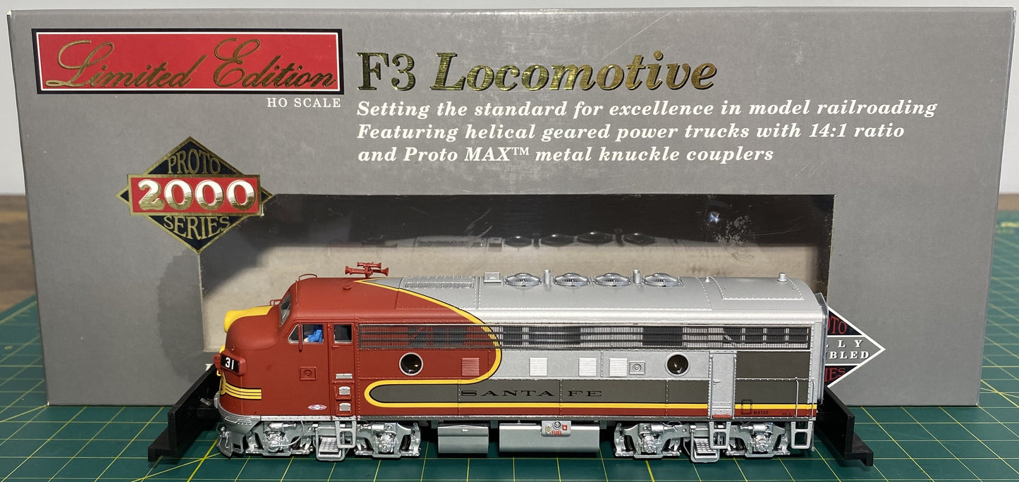 PROTO 2000 920-41272 Diesel EMD F3A Powered w/Sound & DCC Santa Fe
