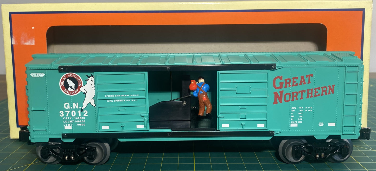 Lionel 6-37012 O Gauge Great Northern Jumping Hobo Boxcar