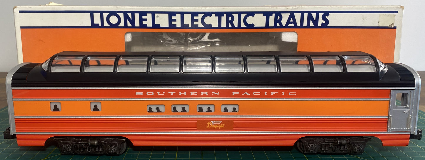 Lionel 6-19107 Southern Pacific Full Vista Dome Passenger Car