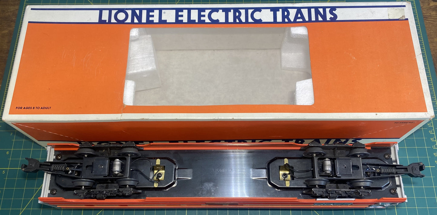 Lionel 6-19107 Southern Pacific Full Vista Dome Passenger Car
