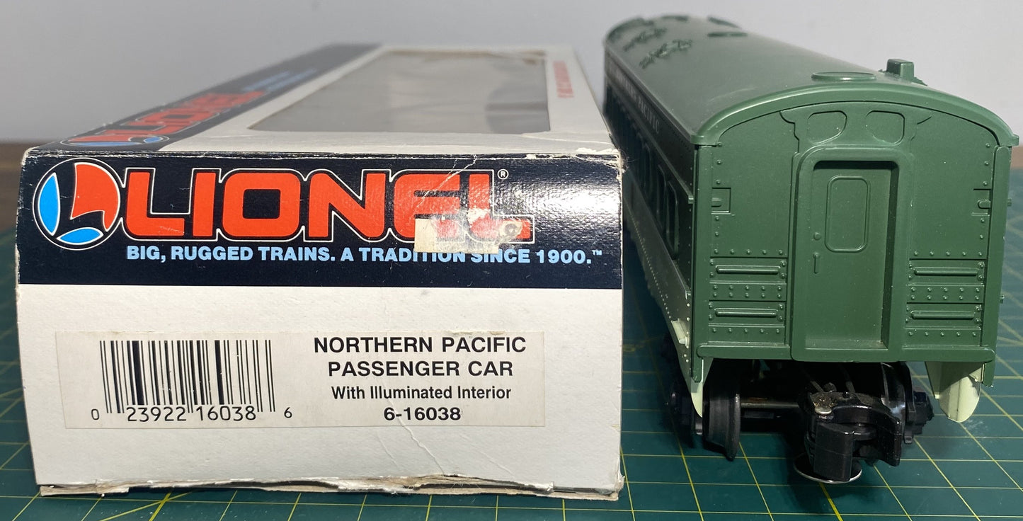 Lionel 6-16038 Northern Pacific Observation Car