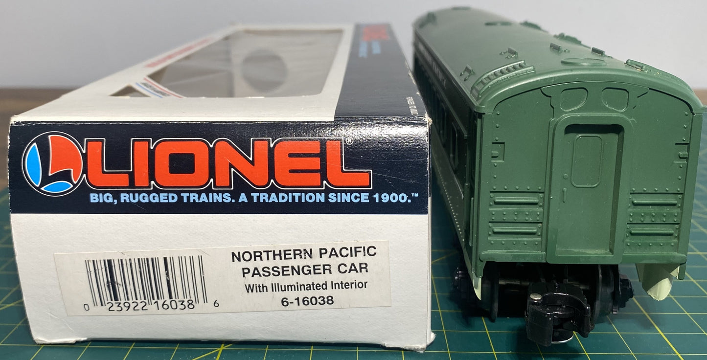 Lionel 6-16038 Northern Pacific Observation Car