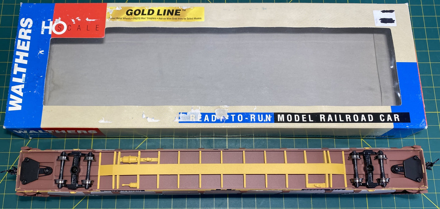 Walthers 932-4875 Thrall 89’ Tri-Level Auto Carrier CNW #850590
