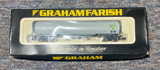 Graham Farish 3702 N Gauge TEA Bogie Tank Wagon Shell/BP x4