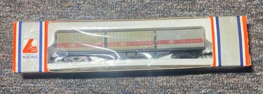 Lima Flat Car #320484 with 3 Containers