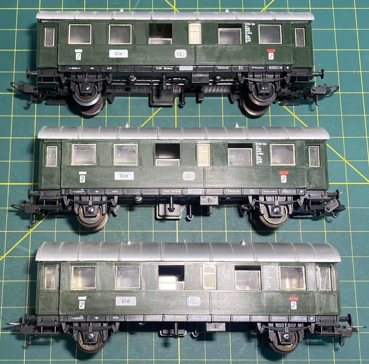 Lima Deutsche Bahn Passenger Cars DC