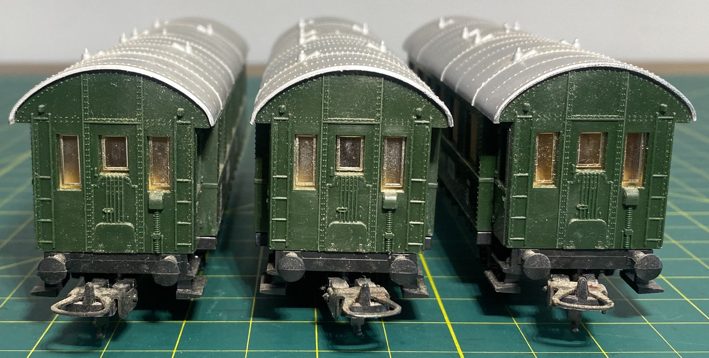 Lima Deutsche Bahn Passenger Cars DC