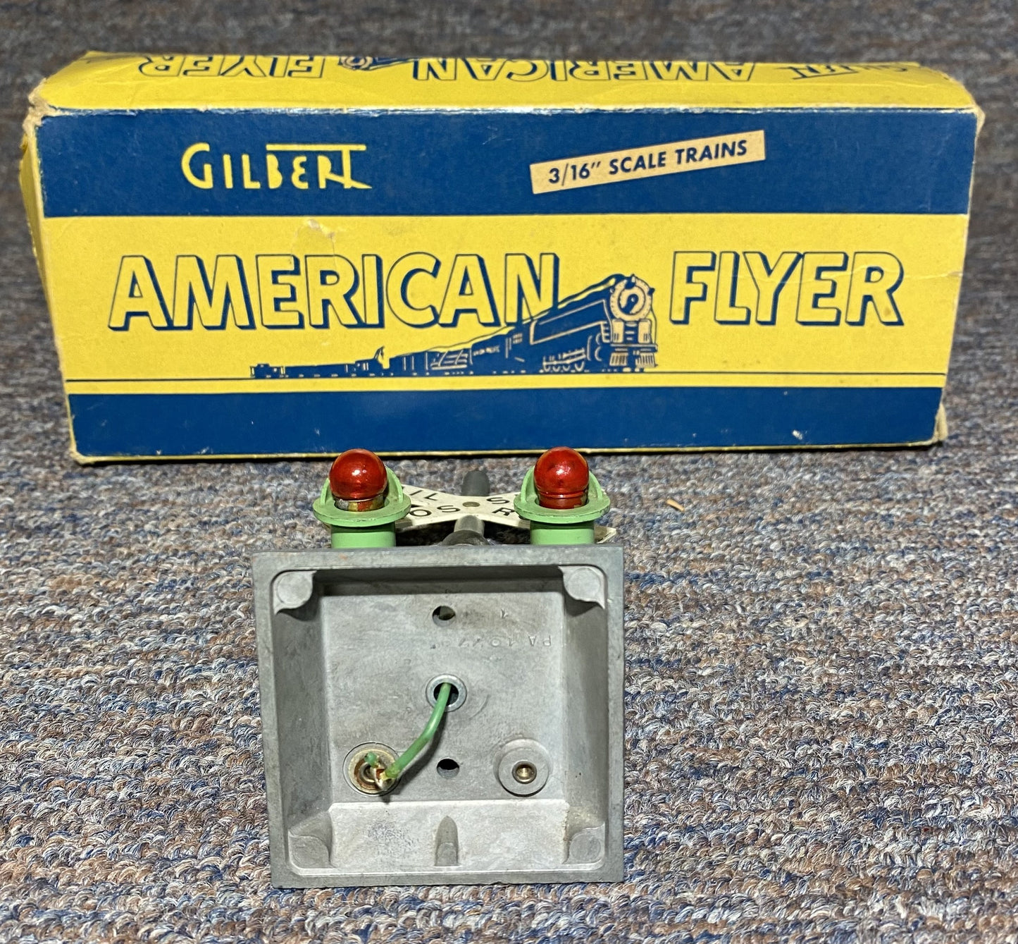 American Flyer #760 Automatic Highway Flasher
