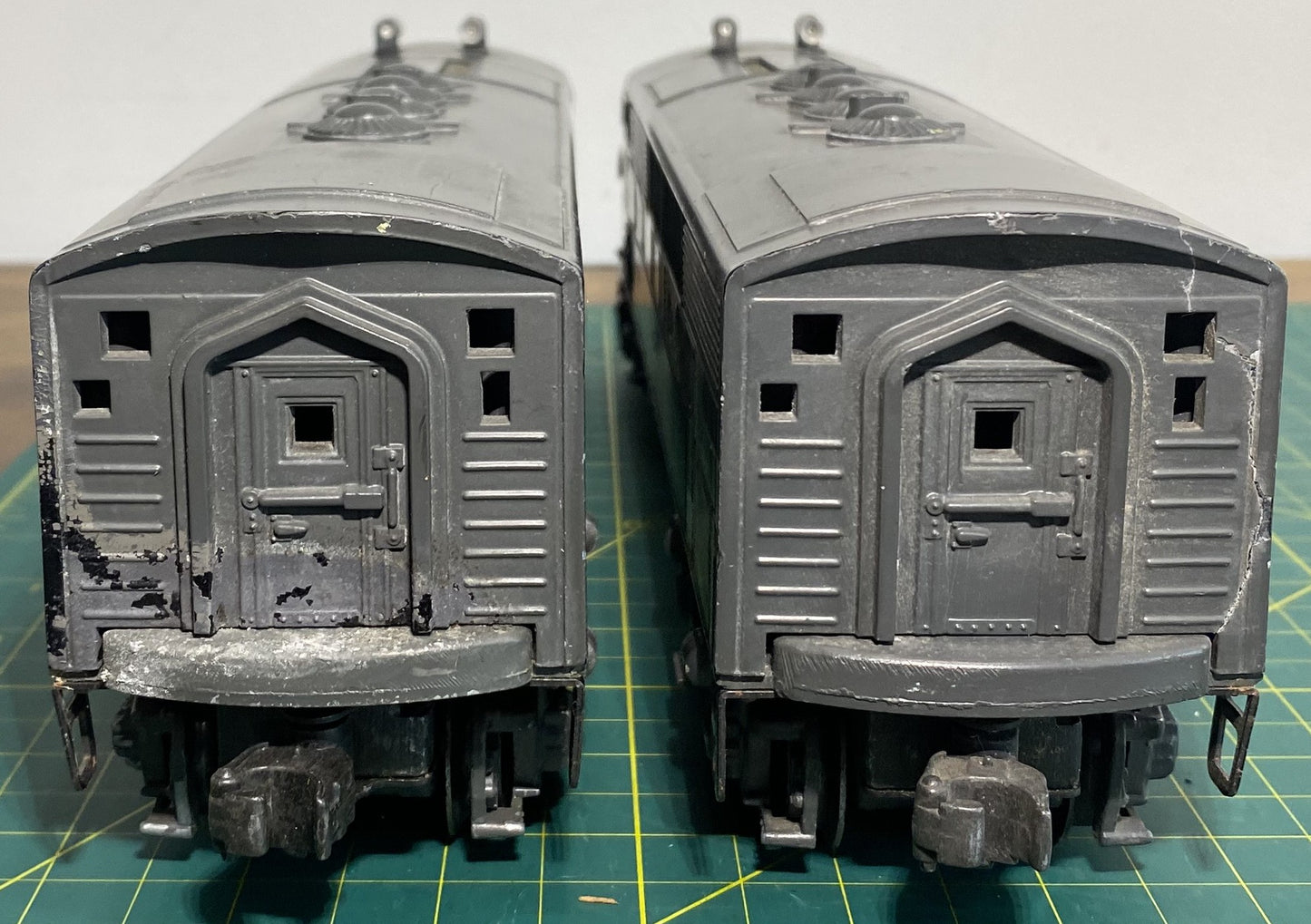 Lionel Post War 2333 Diesel New York Central