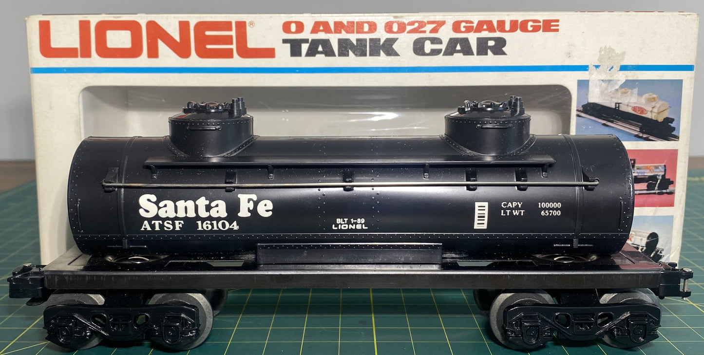 Lionel 6-16104 Santa Fe 2-Dome Tank Car