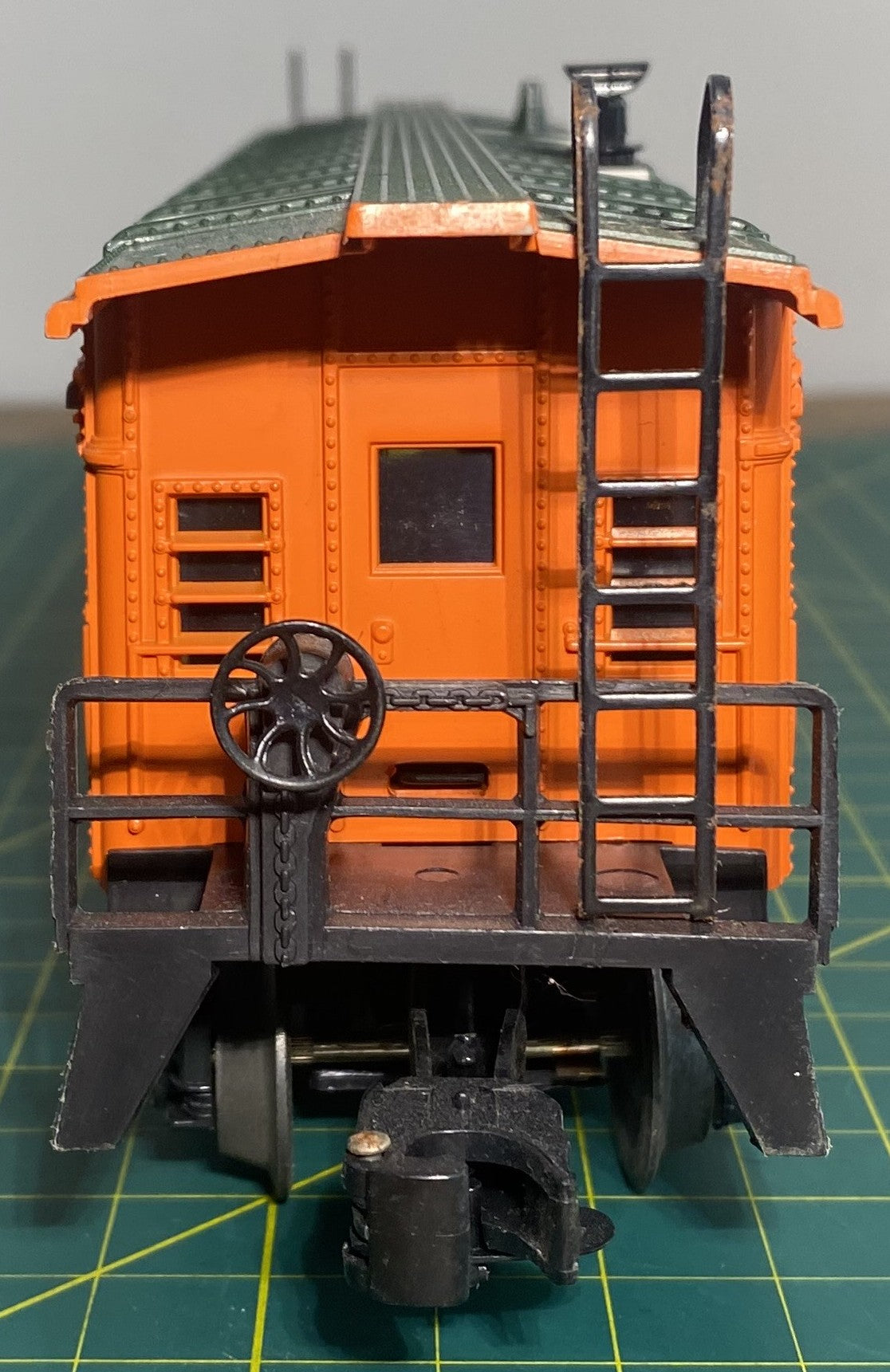 Lionel 6438 Great Northern Window Caboose