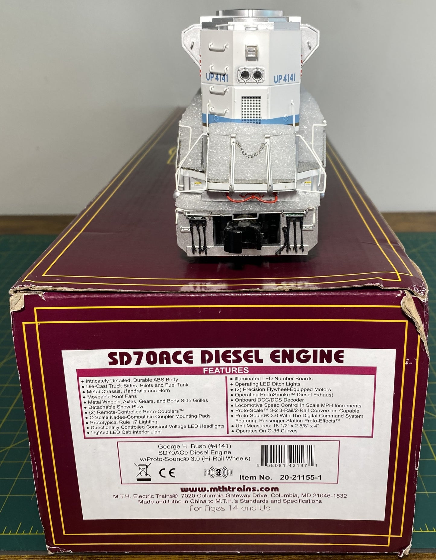 MTH Premier 20-21155-1 George H. Bush SD70ACe Diesel Engine w/Proto-Sound 3.0