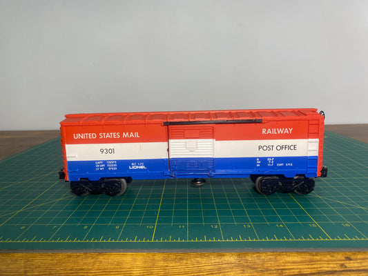 Lionel Modern 6-9301 US Mail Operating Boxcar #9301