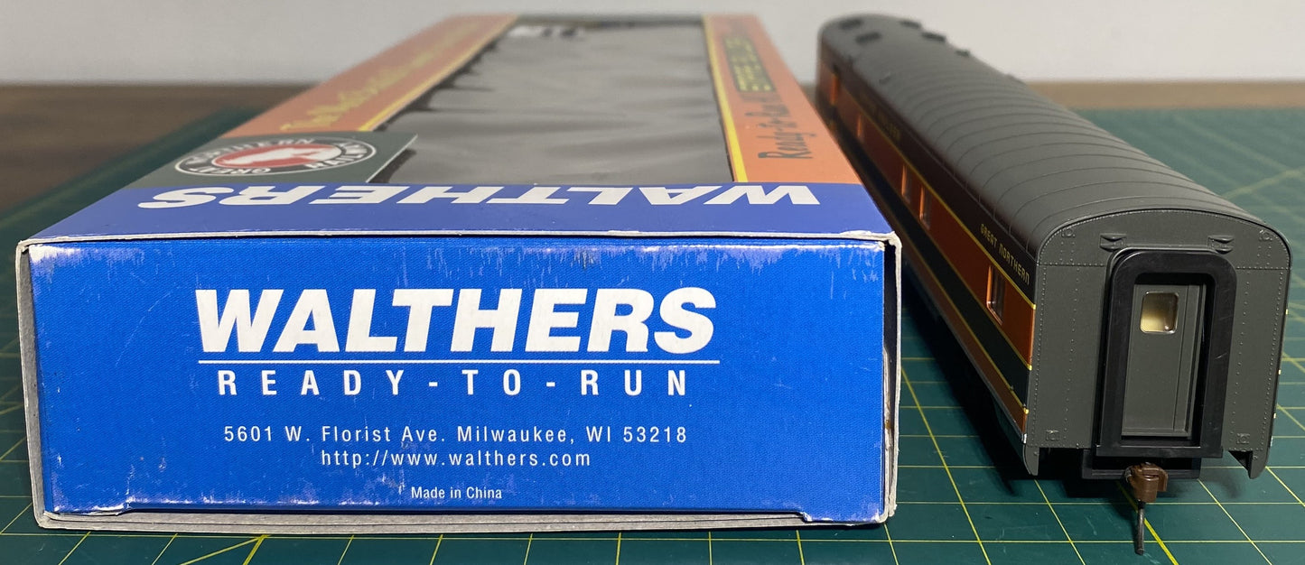 Walthers 932-9035 Great Northern Empire Builder AC&F Baggage