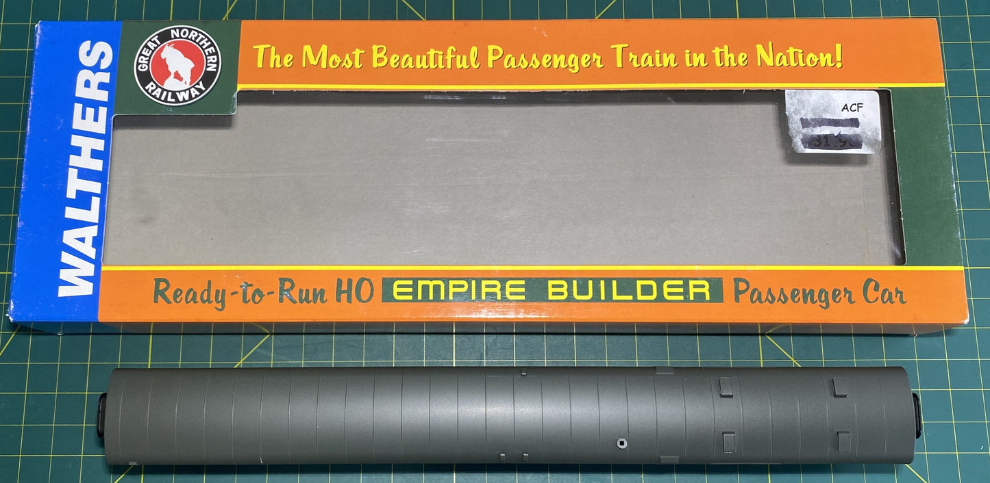 Walthers 932-9035 Great Northern Empire Builder AC&F Baggage