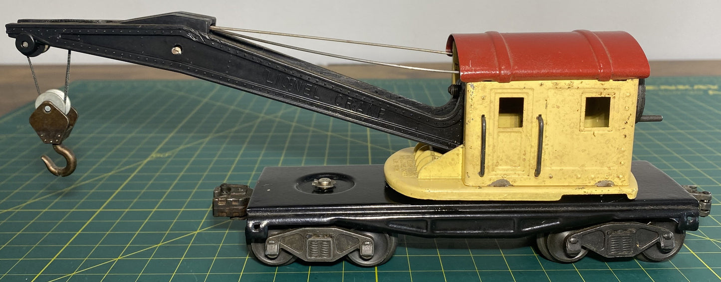 Lionel Post War Crane 2560