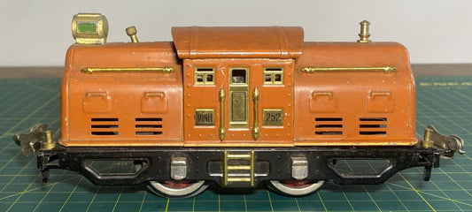 Lionel Pre War 252 Terracotta Electric Locomotive