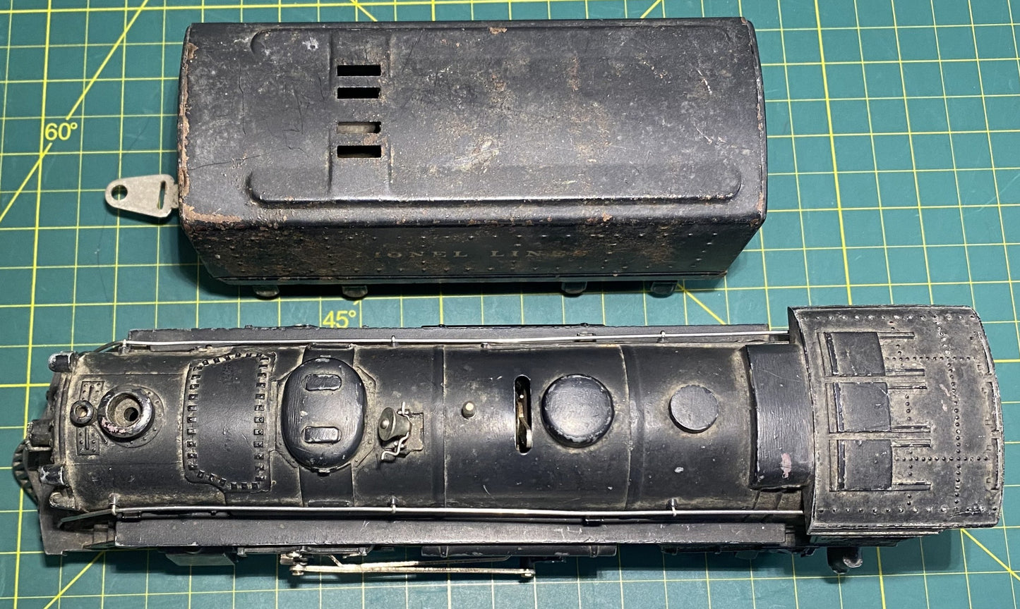 Lionel Post War #1664 Steam Locomotive 1689T Tender