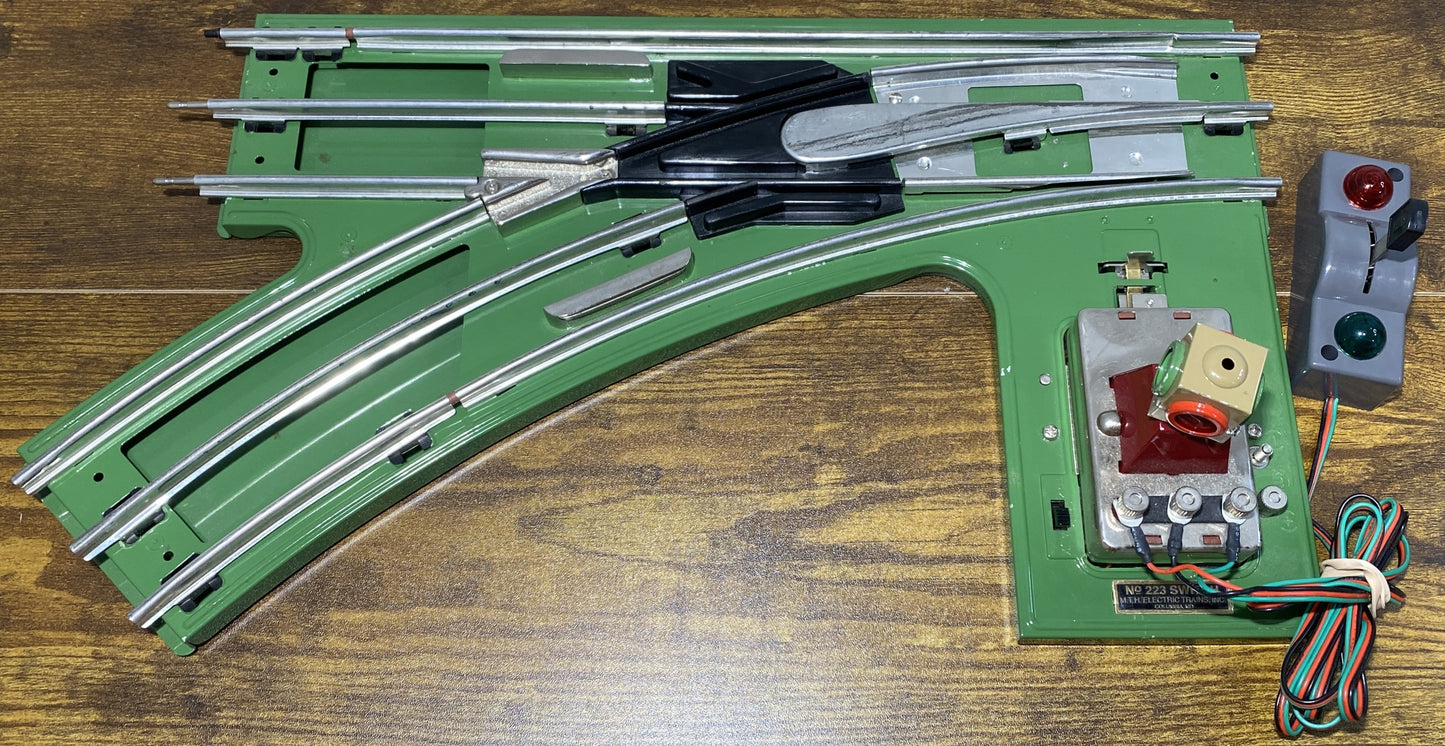 MTH Standard Gauge Left Hand Switch #223