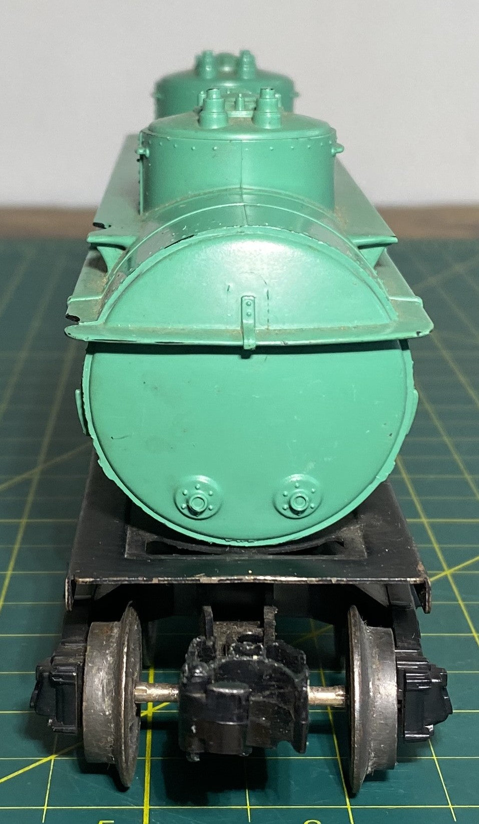 Lionel 6045 Post War Tank Car