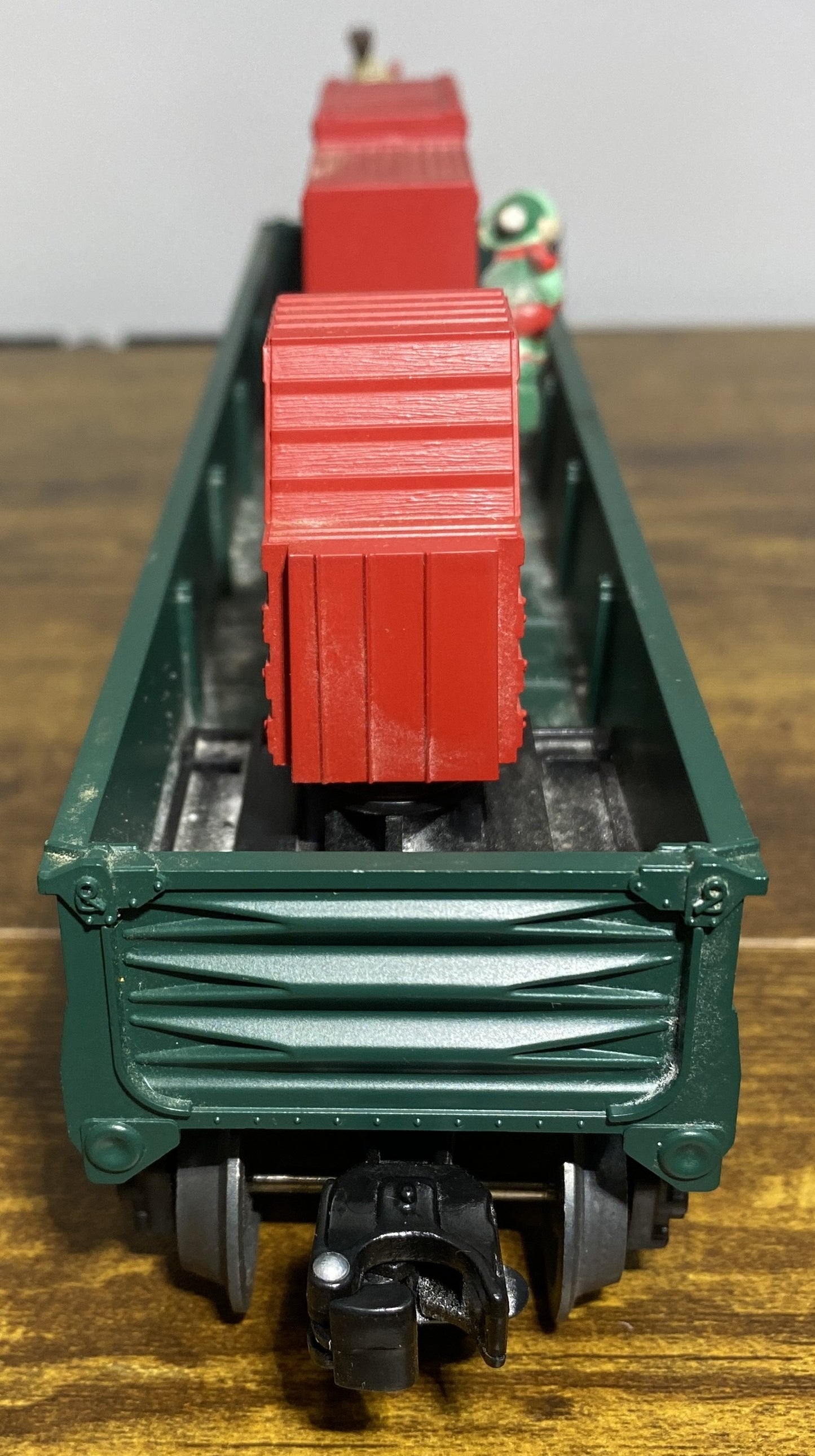Lionel Modern #36792 Christmas Joys Animated Chase Gondola Rudolph