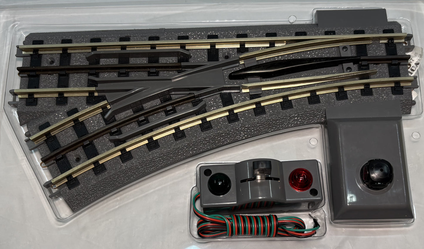 MTH 40-1043 O Gauge RealTrax O-42 Switch RH