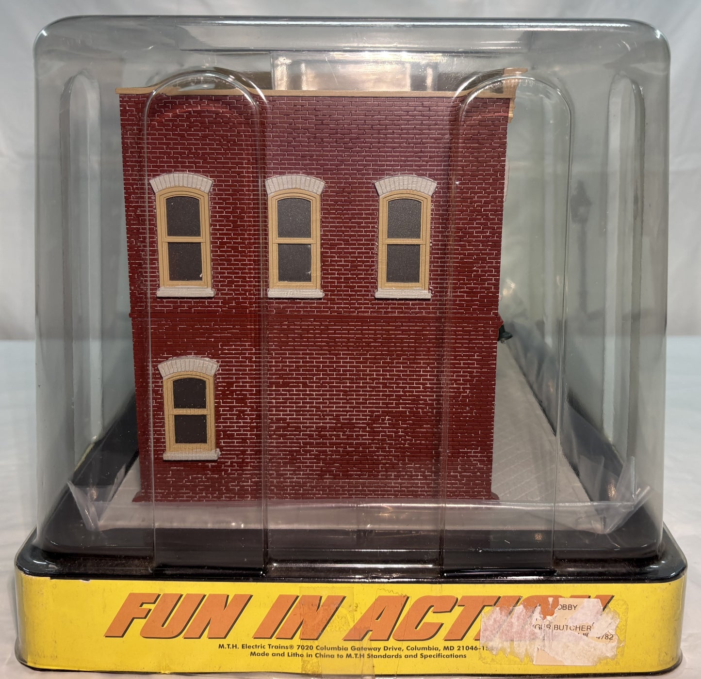 MTH 30-90341 O Gauge Metzger Butcher Shop Opposite Corner Building w/Blinking Sign