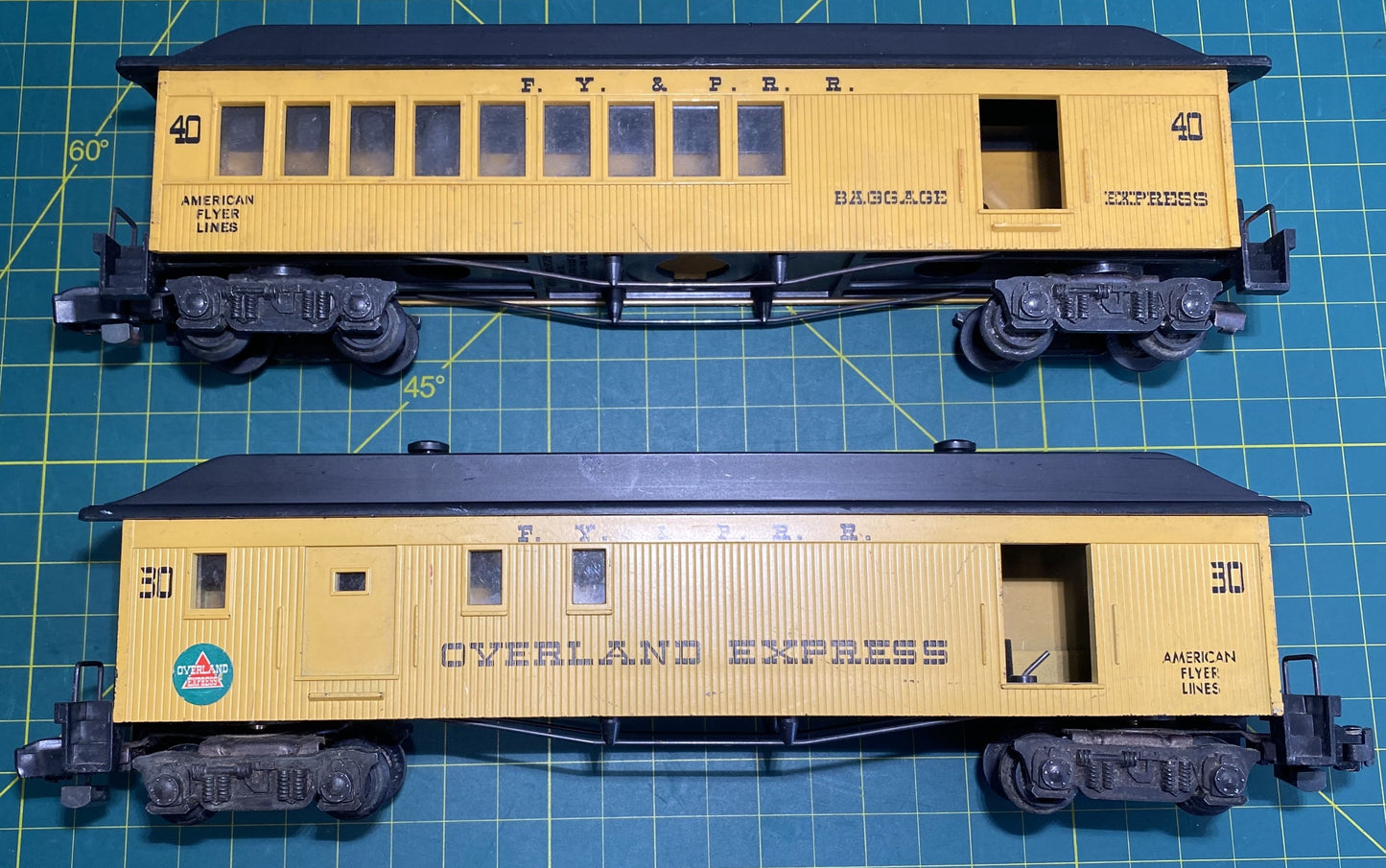 American Flyer Overland Express Passenger Cars 30 & 40