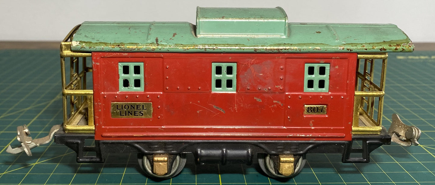 Lionel Pre War 807 Caboose Red