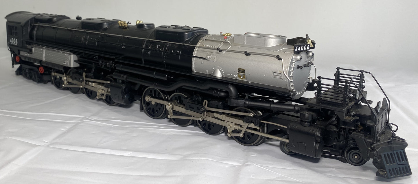 Lionel Modern 6-28029 UP Big Boy 4-8-8-4 Articulated Steam Engine & Tender #4006
